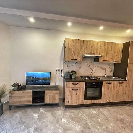 Modern 1 Bedroom Apartment 400M Away From The Sea St. Paul's Bay Exterior photo